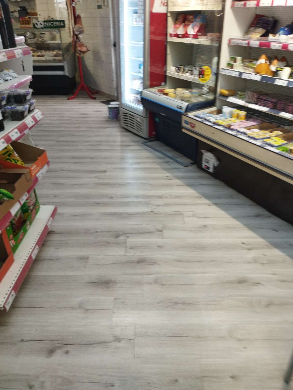 En venta local comercial en la playa de Cabañas-A Coruña.