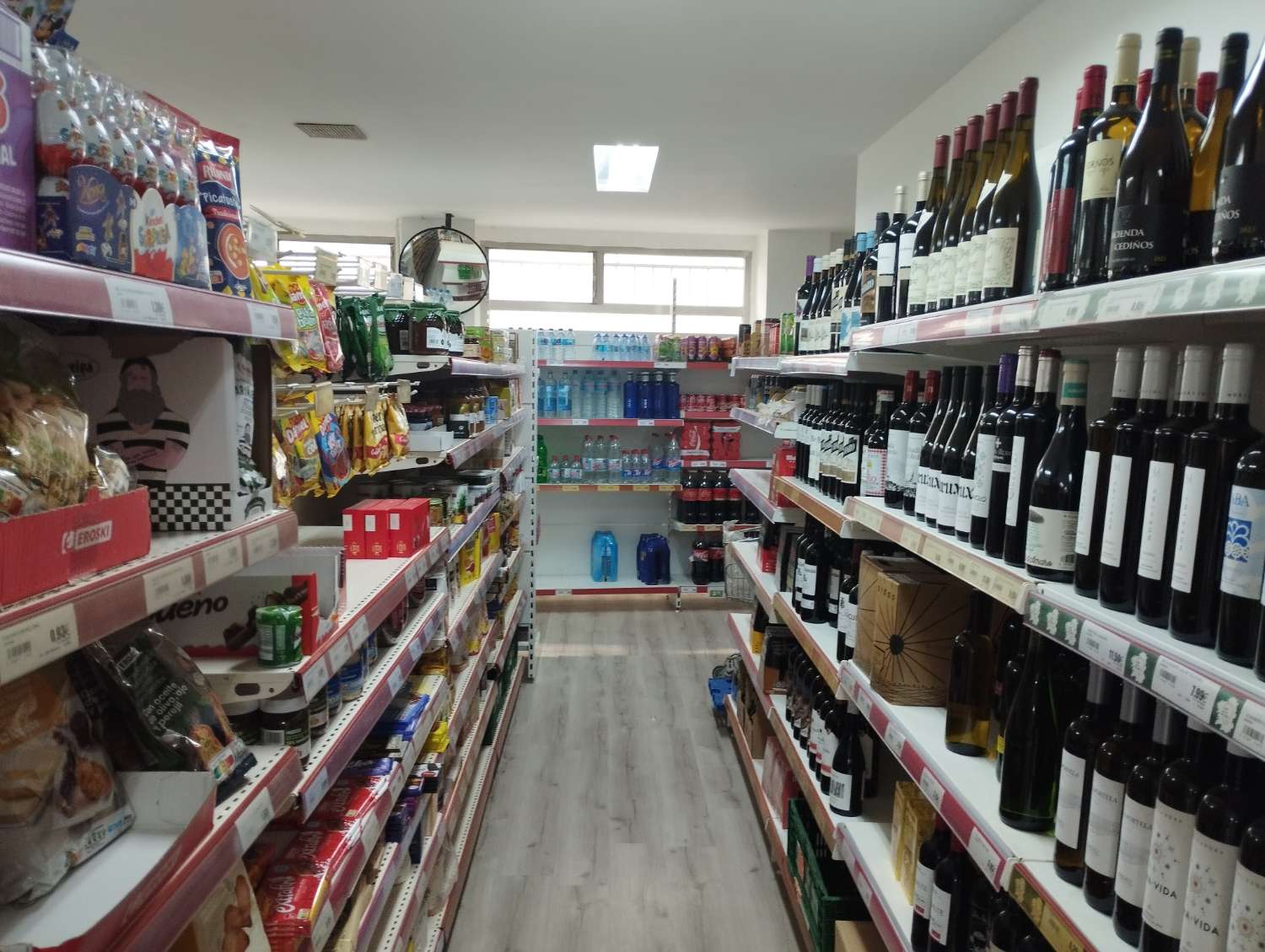 En venta local comercial en la playa de Cabañas-A Coruña.