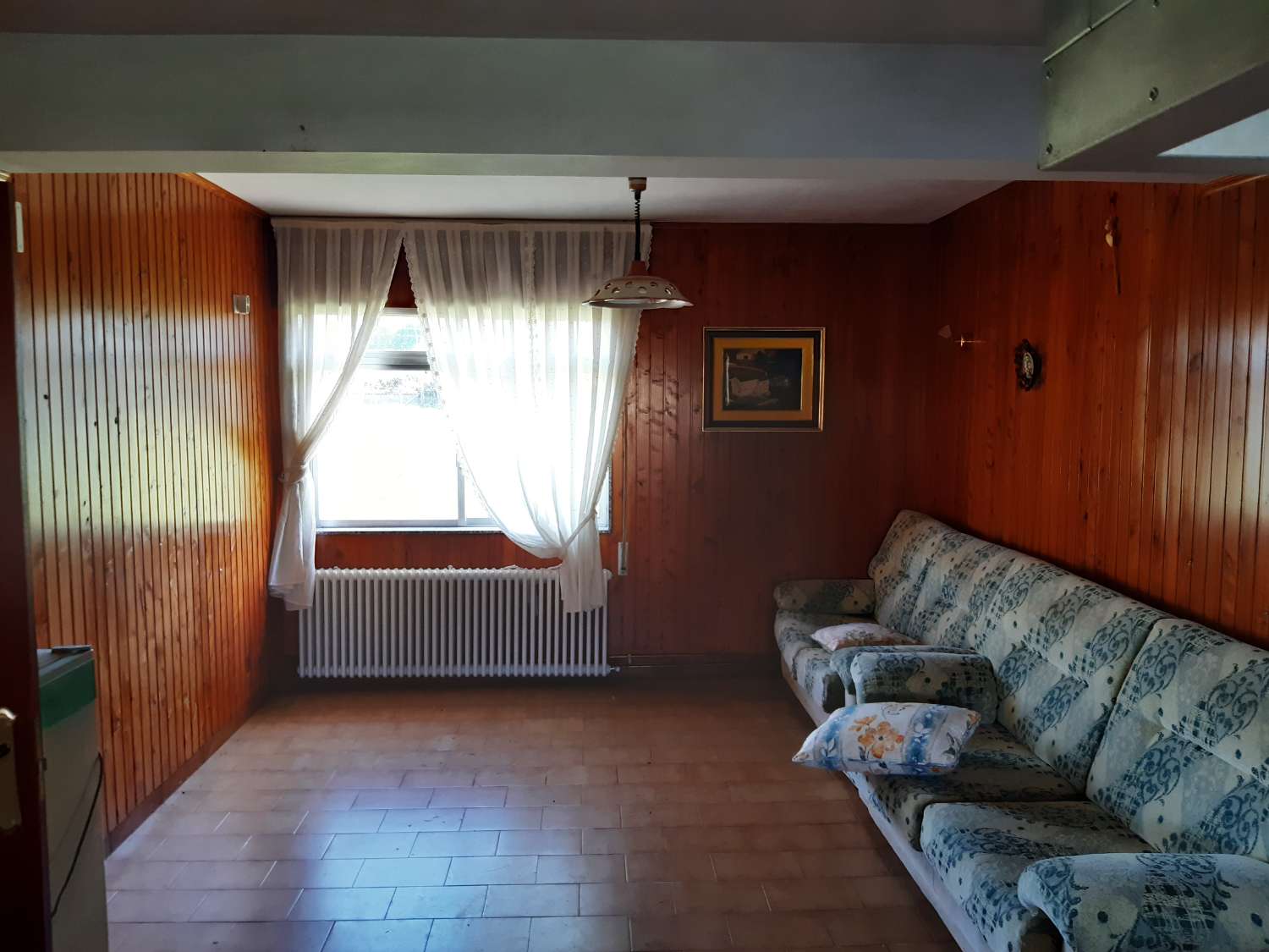 En venta gran casa y finca en A Capela.
