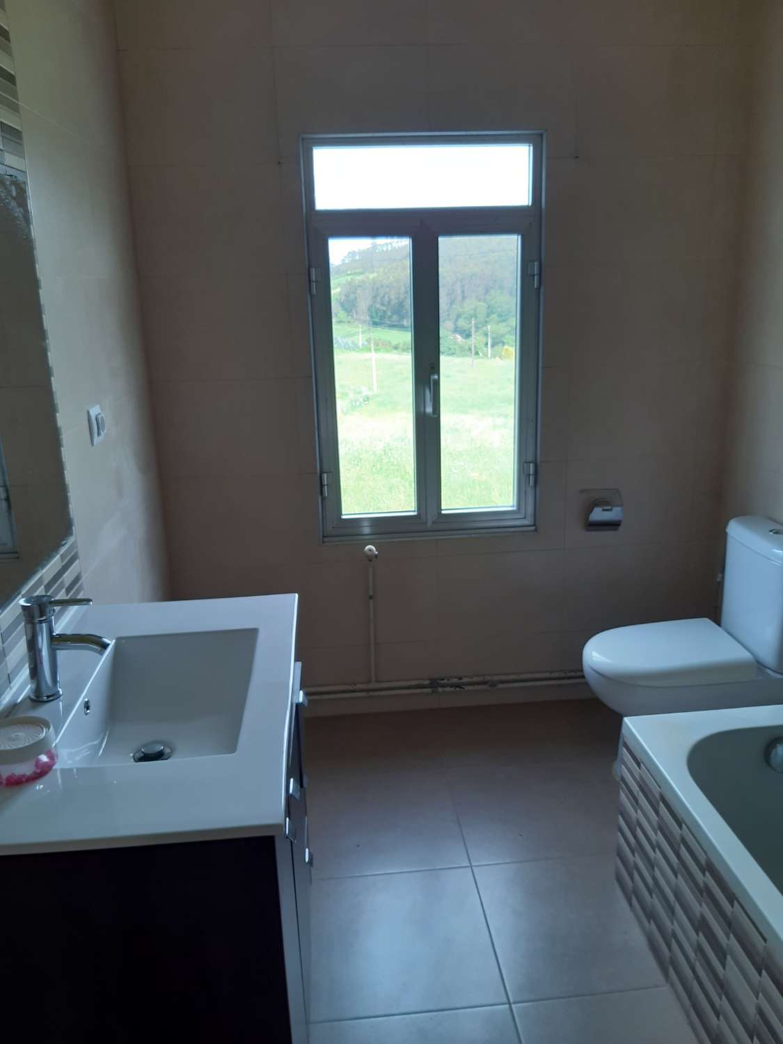 En venta gran casa y gran finca en Cerdido, La Coruña