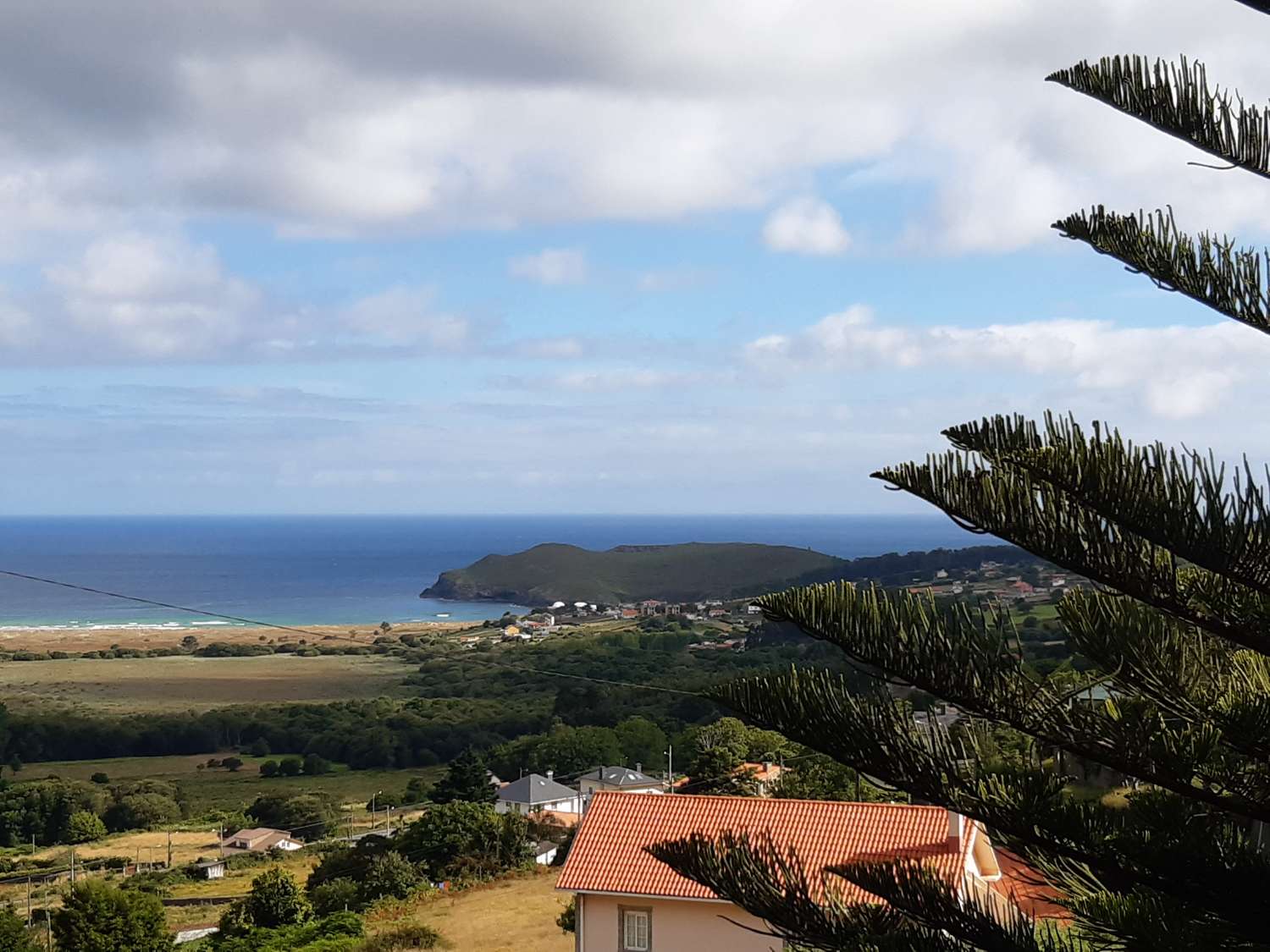 Gran casa en venta con espectaculares vistas al mar.