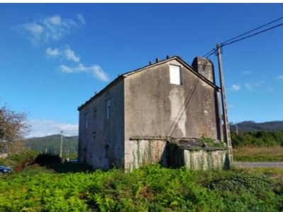 Venta de casa para rehabilitar en Loiba, Ortigueira