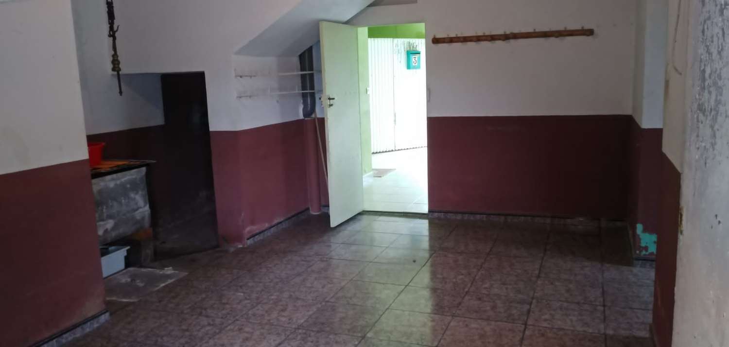 House for sale in A Guarda