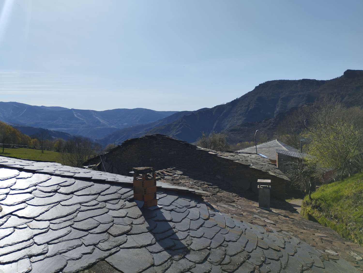 En venta Gran gran casa con finca