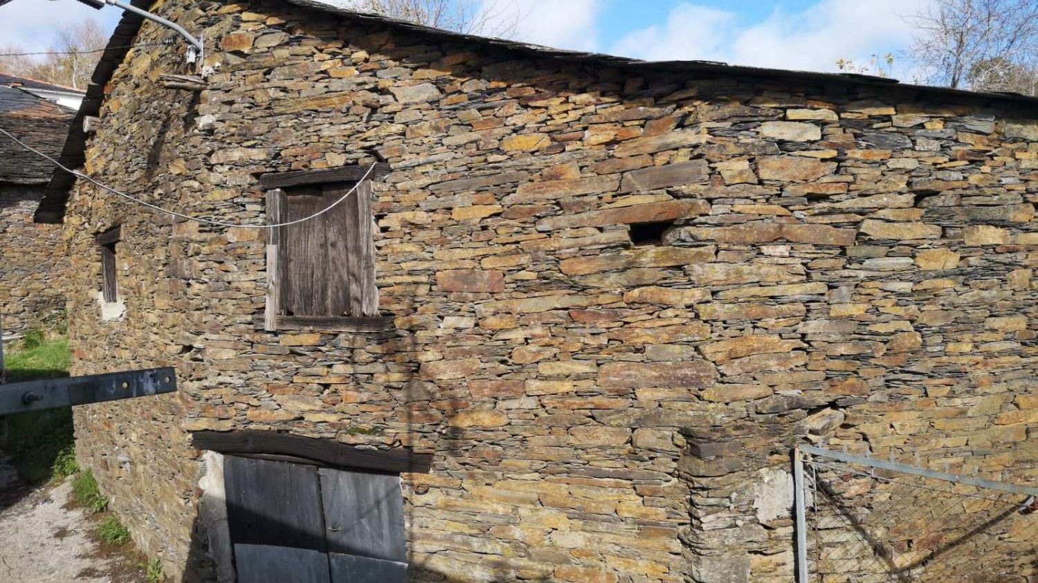 En venta Gran gran casa con finca