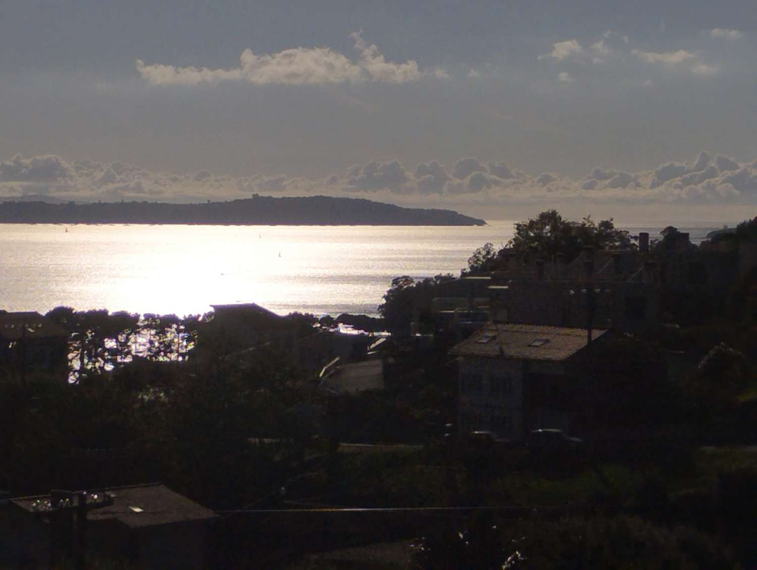 En venta finca urbana, edificable y con vistas en Cabanas, A Coruña.