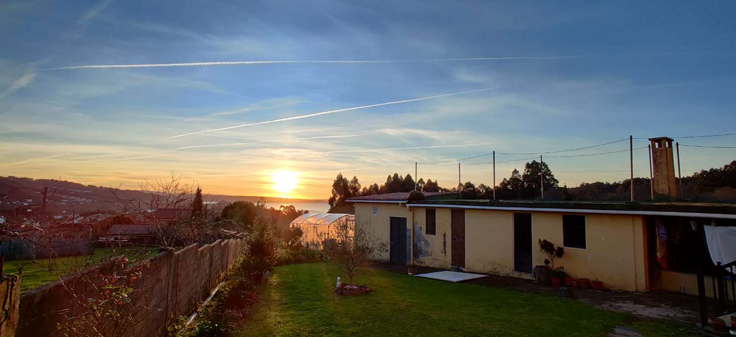 En venta Gran casa con vistas en San Martín do Porto, Cabanas.
