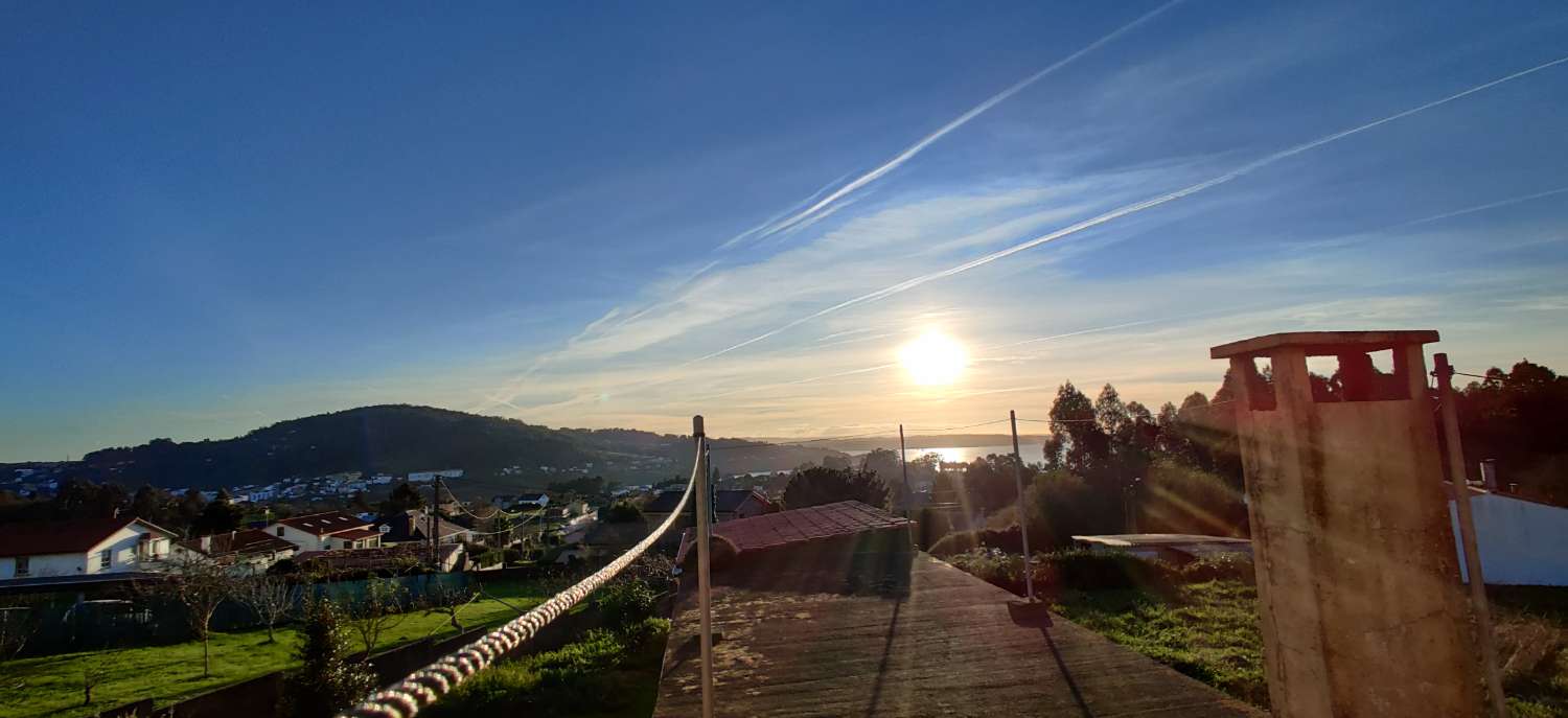 En venta Gran casa con vistas en San Martín do Porto, Cabanas.