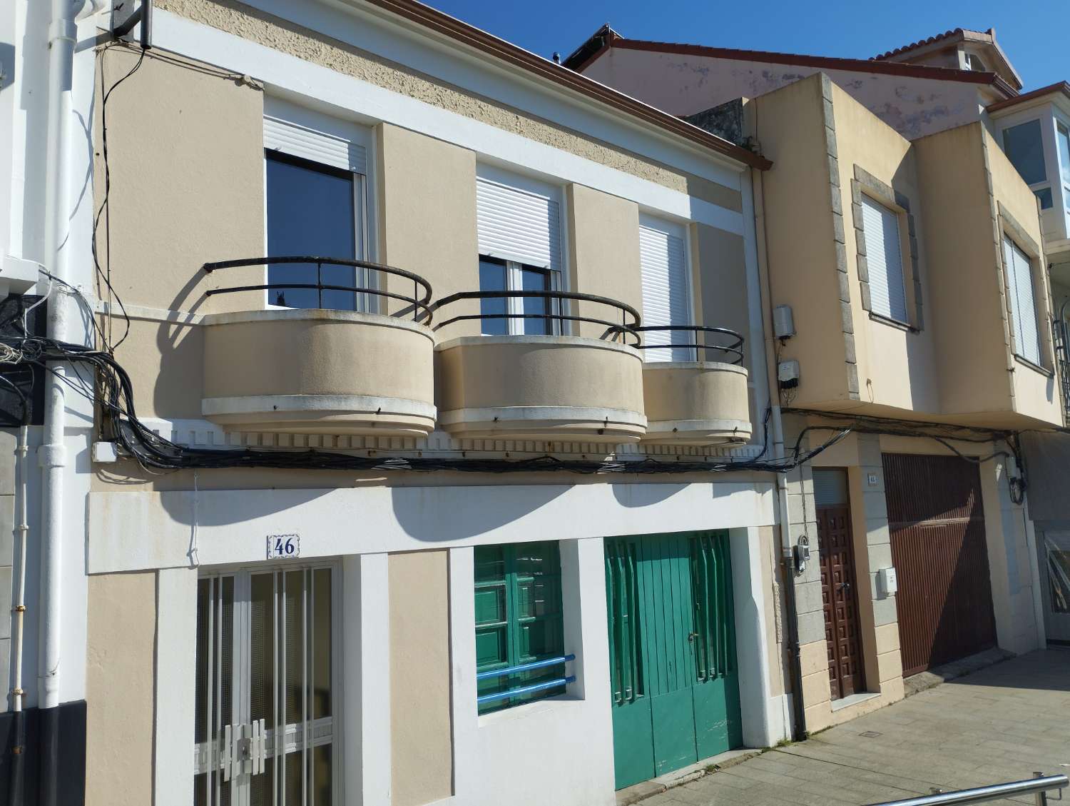 Única casa en venta en el puerto de Mugardos.