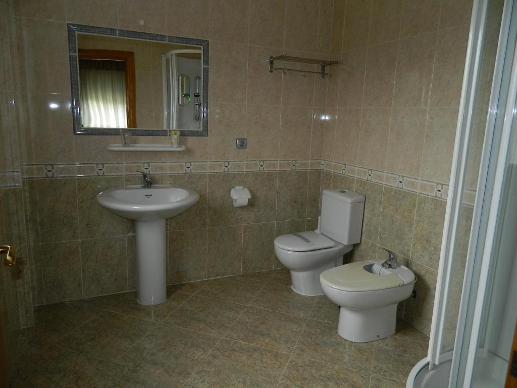 Bonito hotel en venta en O Inicio, Lugo.