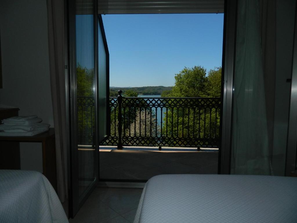 Bonito hotel en venta en O Inicio, Lugo.