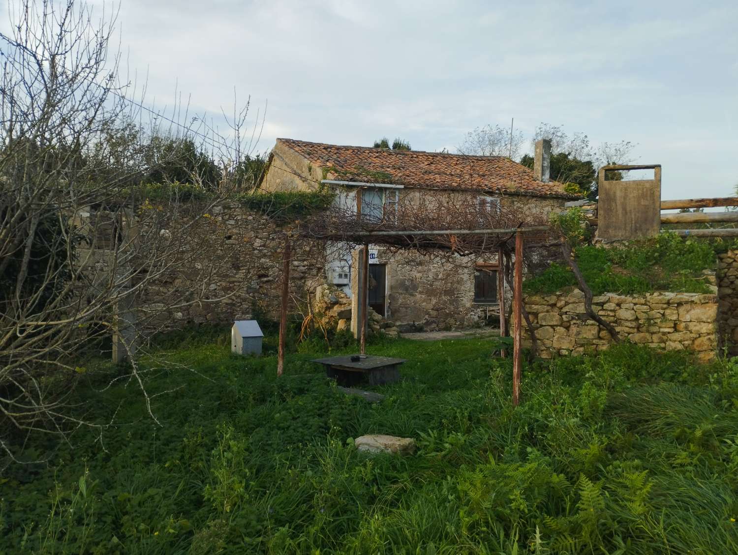 Casa en venta para rehabilitar en Montefaro, Valdoviño.