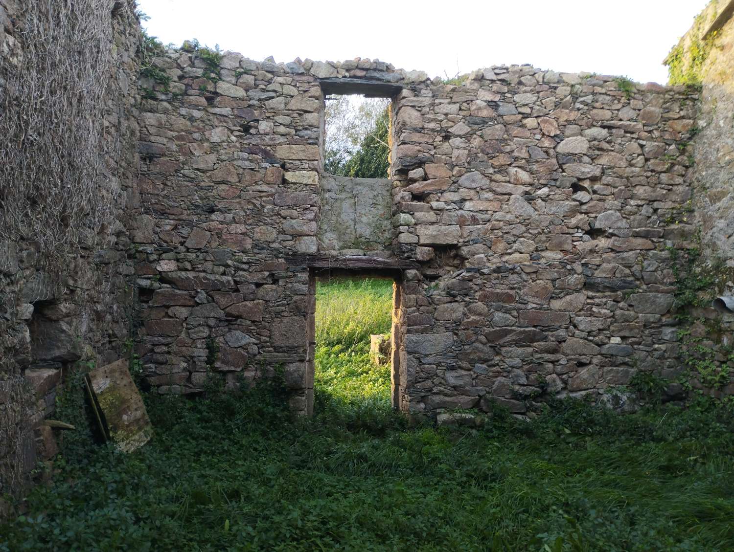 Casa en venta para rehabilitar en Montefaro, Valdoviño.