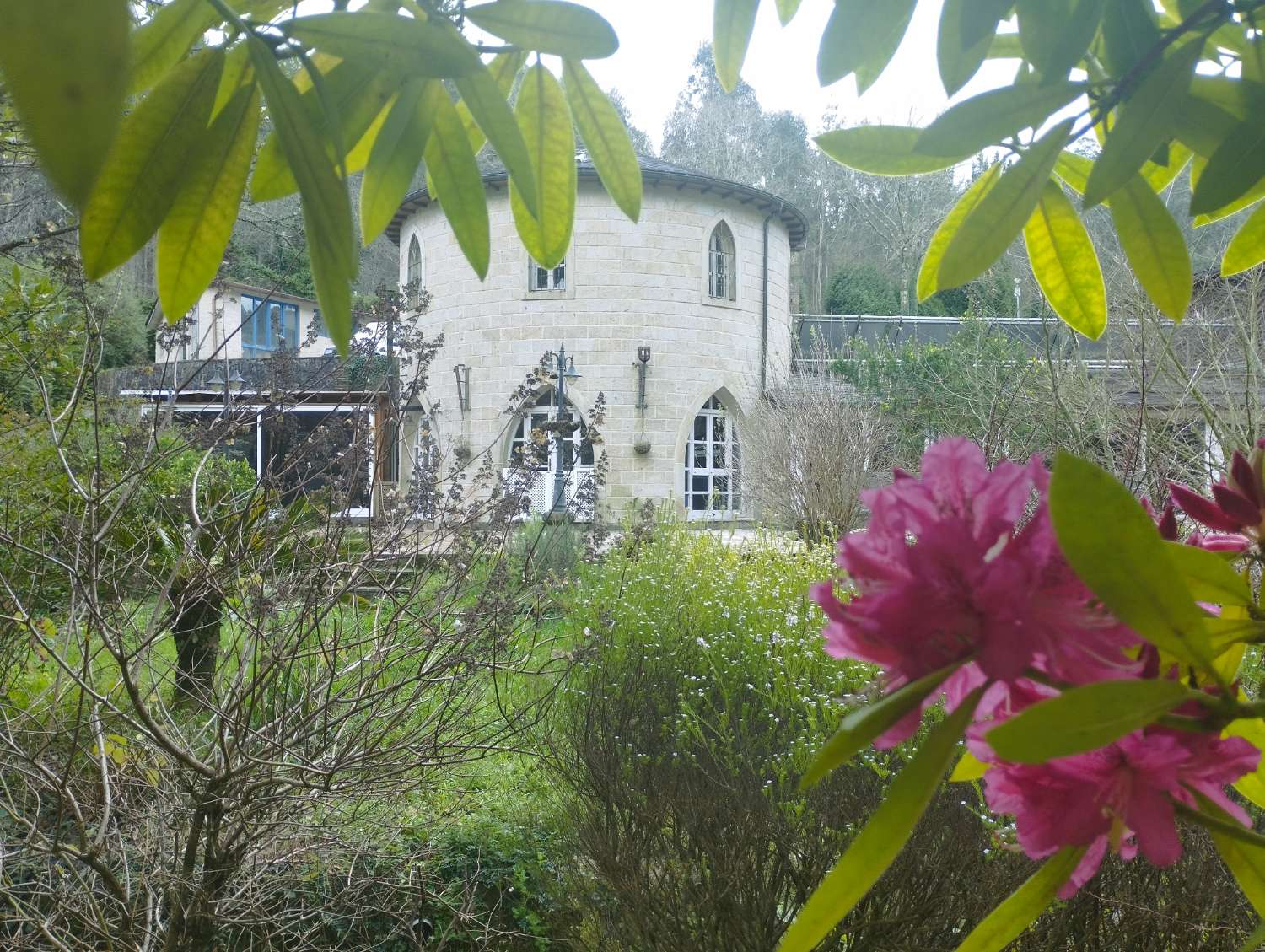 Gran casa molino en venta en Cerdido, A Coruña.