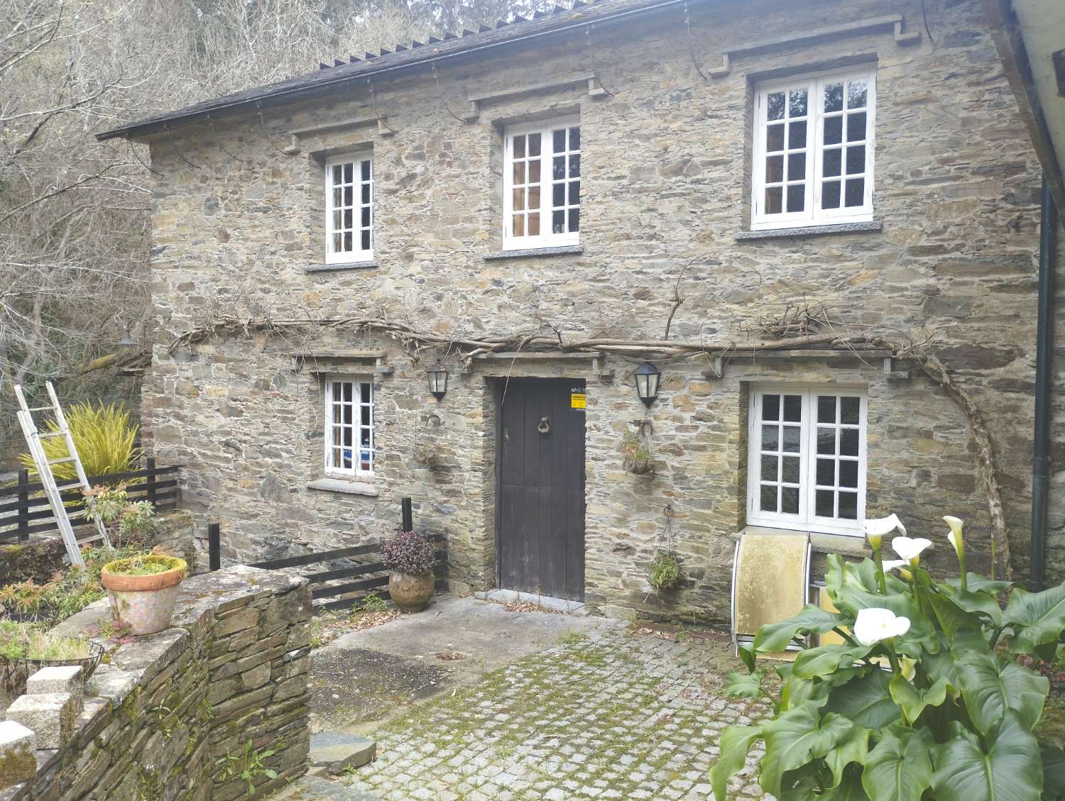 Gran casa molino en venta en Cerdido, A Coruña.