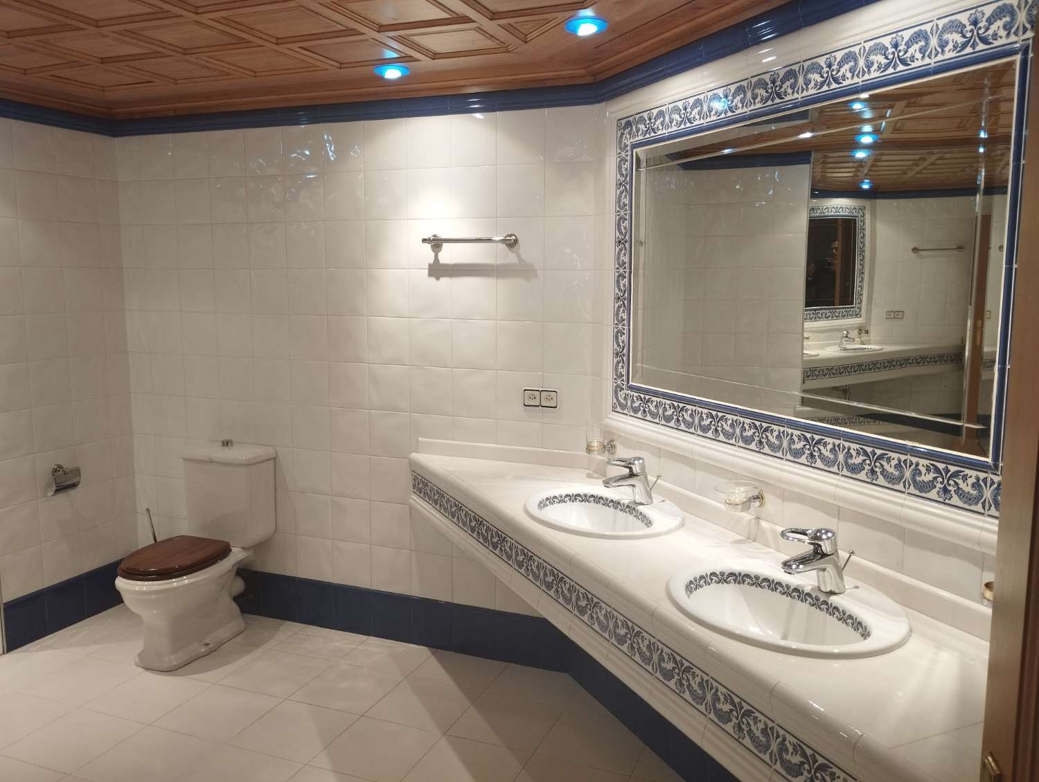 Gran casa molino en venta en Cerdido, A Coruña.