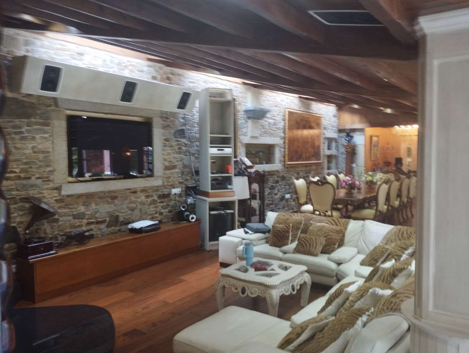 Gran casa molino en venta en Cerdido, A Coruña.