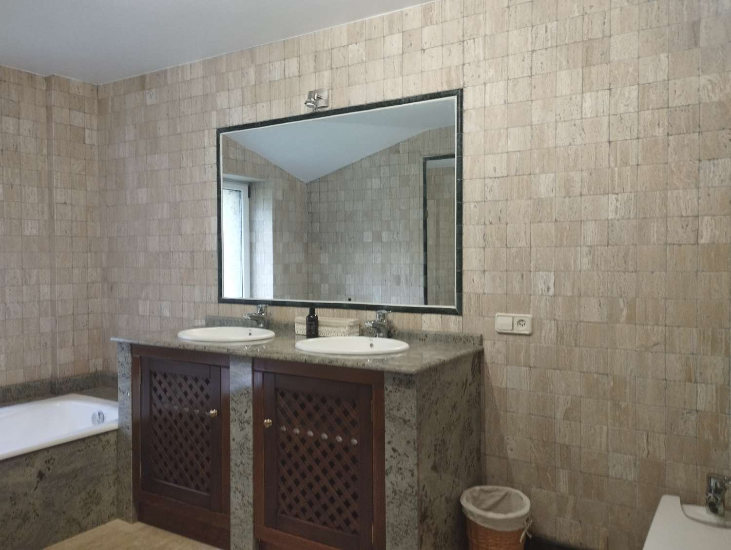 Gran casa molino en venta en Cerdido, A Coruña.