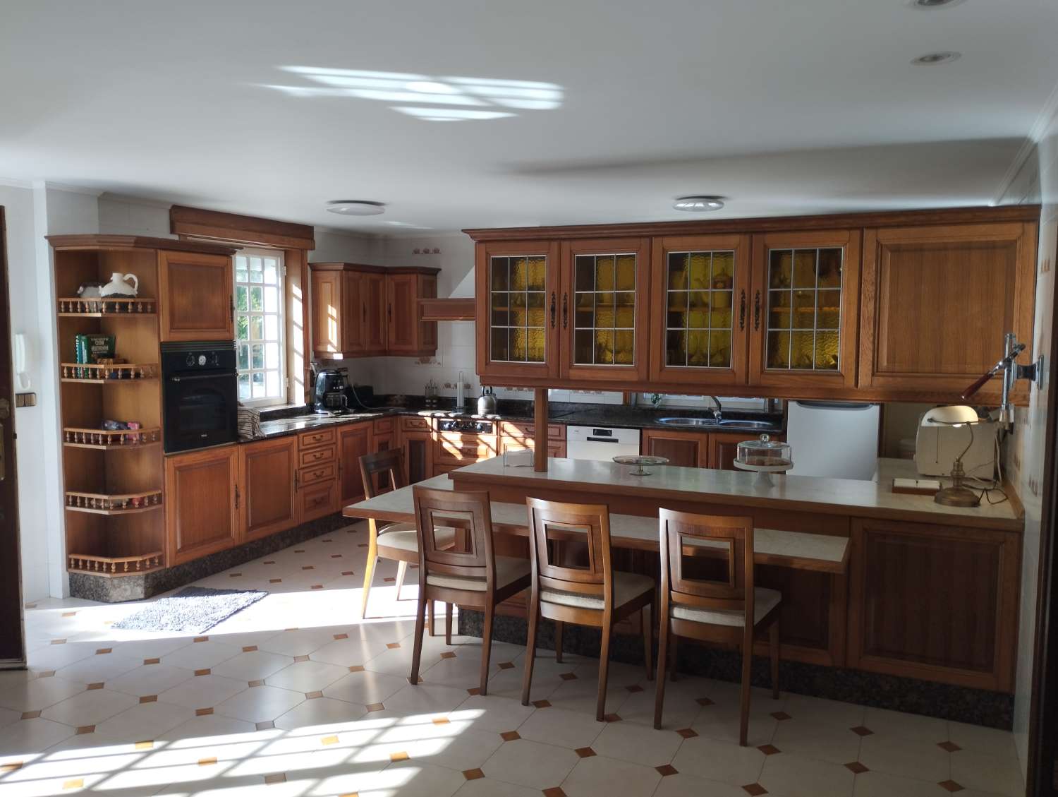 Gran casa en venta en Ares, A Coruña.