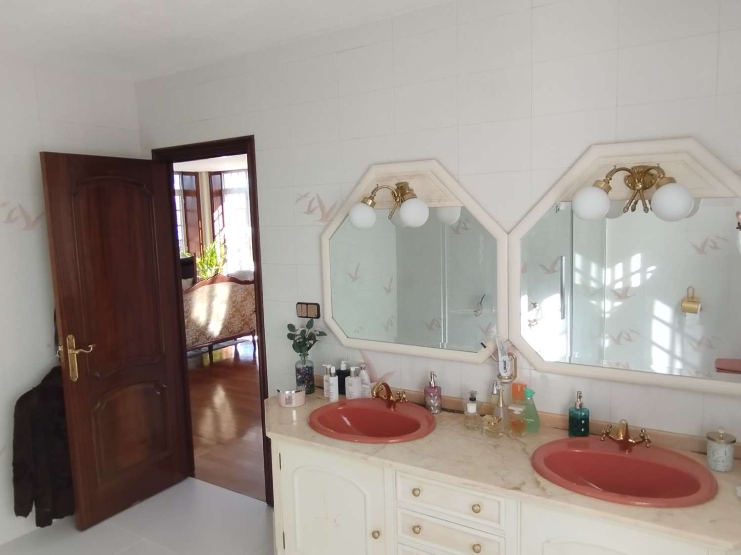 Gran casa en venta en Ares, A Coruña.