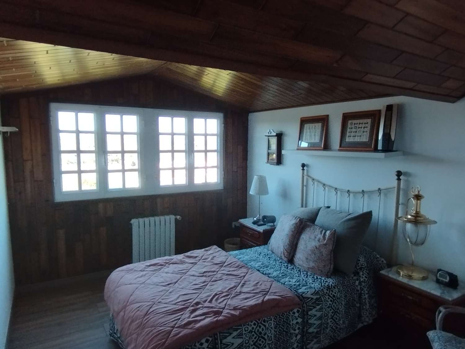 Gran casa en venta en Ares, A Coruña.