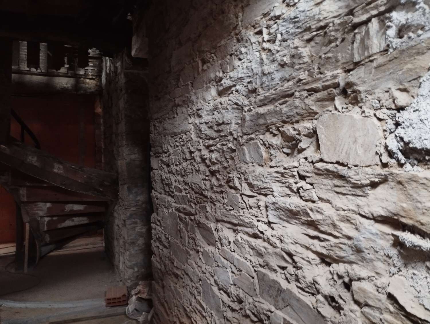 Casa en rehabilitación en venta.