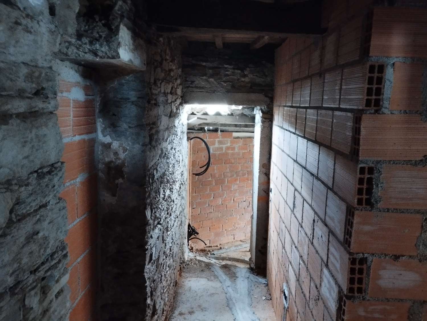 Casa en rehabilitación en venta.