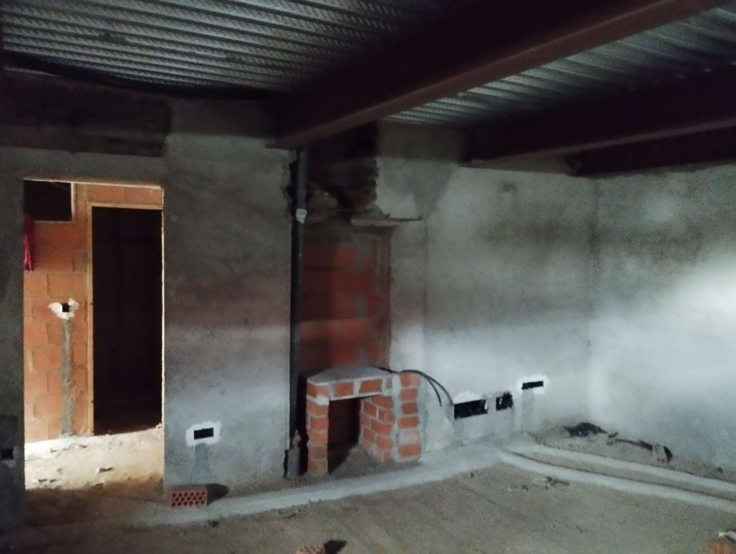 Casa en rehabilitación en venta.