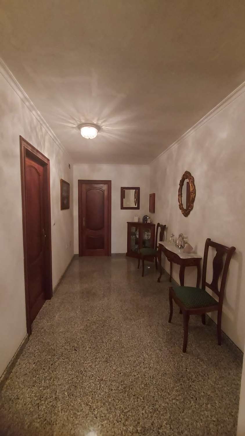 House for sale in San Sadurniño