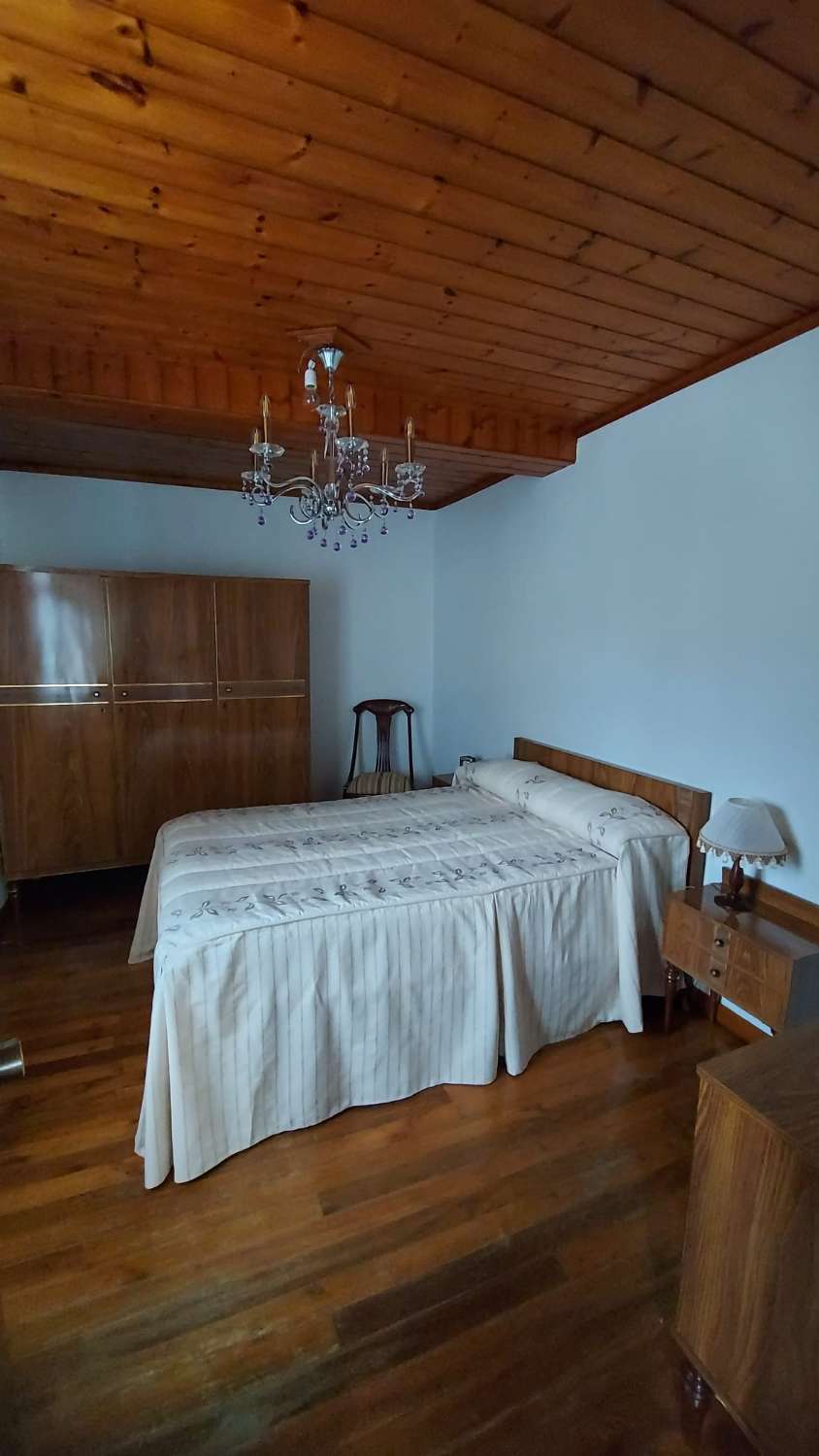 House for sale in San Sadurniño