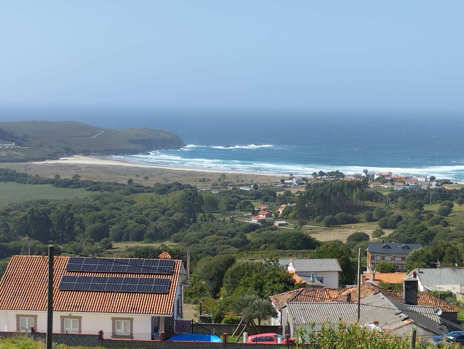 En venta finca con espectaculares vistas a la playa de Pantin