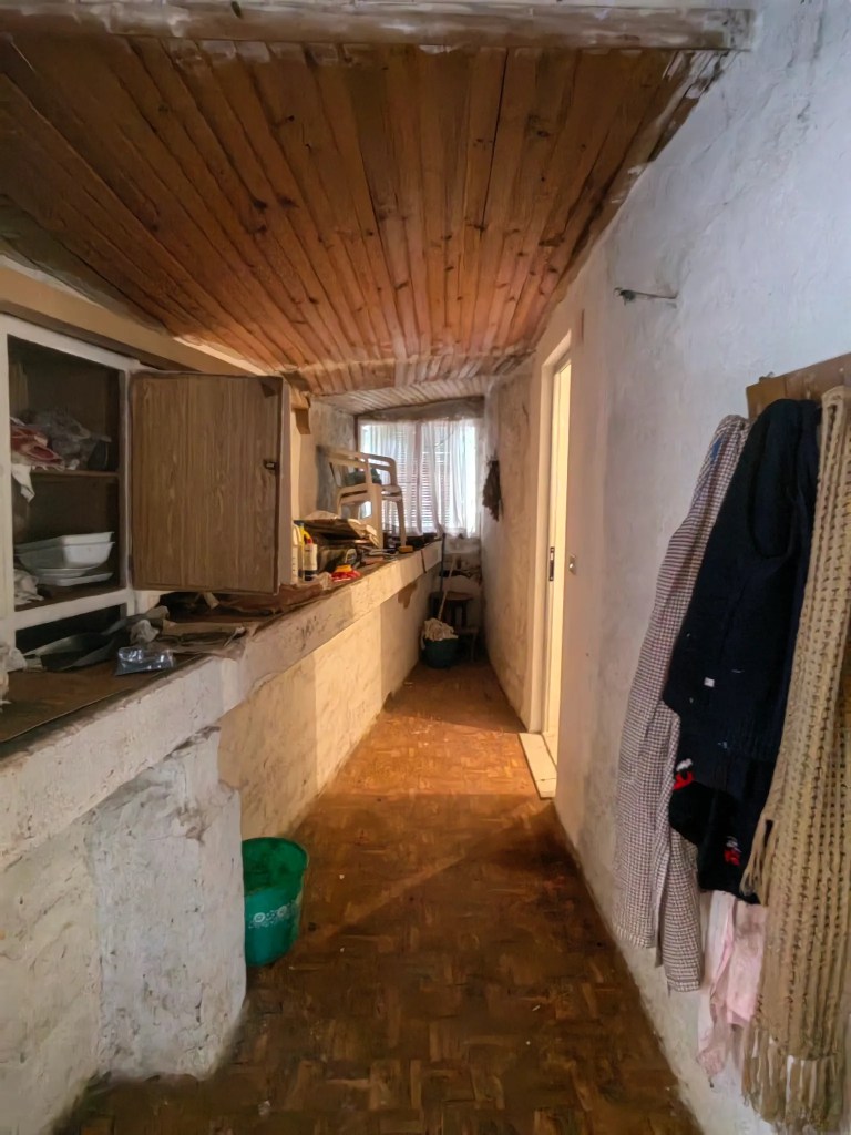 Hus till salu i Quiroga