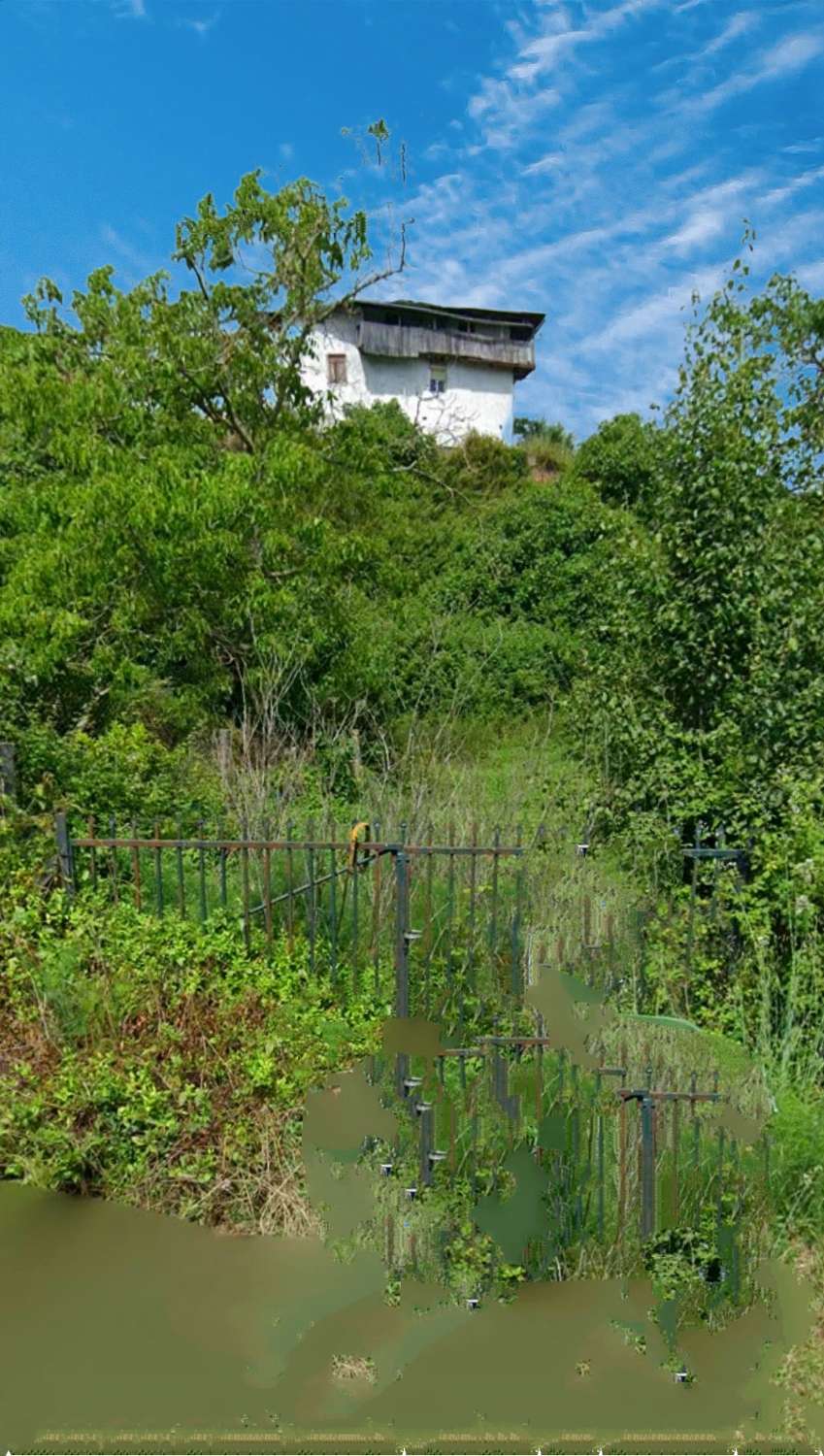 Hus till salu i Quiroga