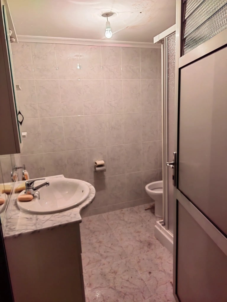 Hus till salu i Quiroga