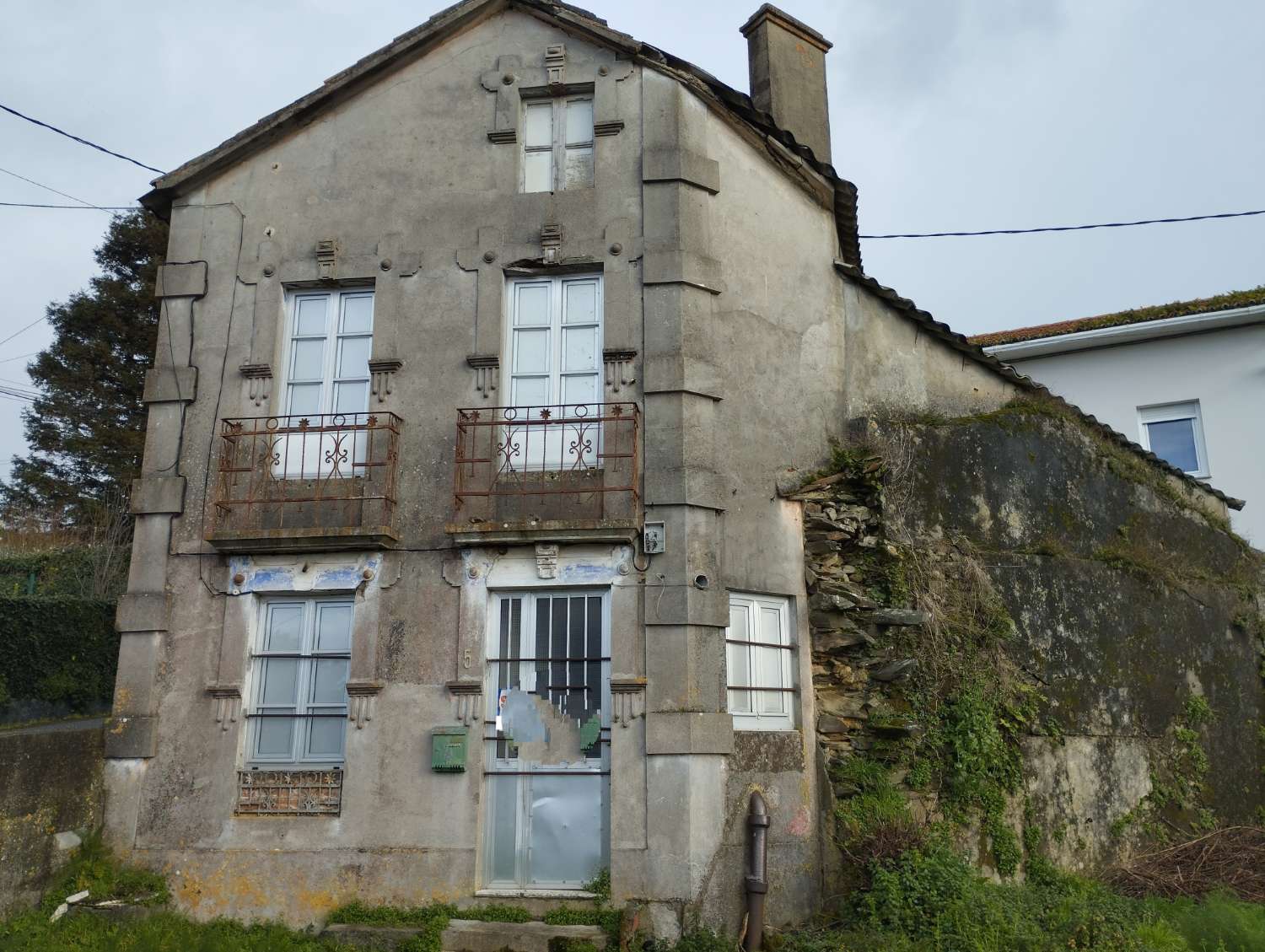 Casal para rehabilitar en Fene