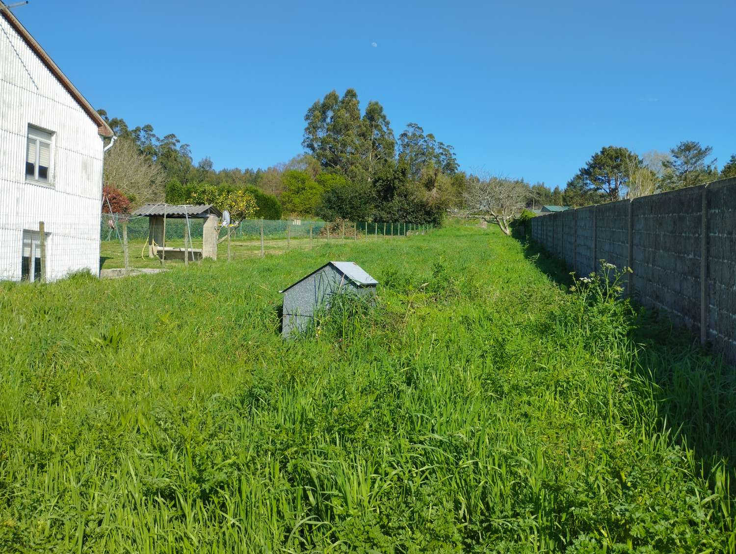 EN VENTA CASA PARA REHABILITAR EN NARON.