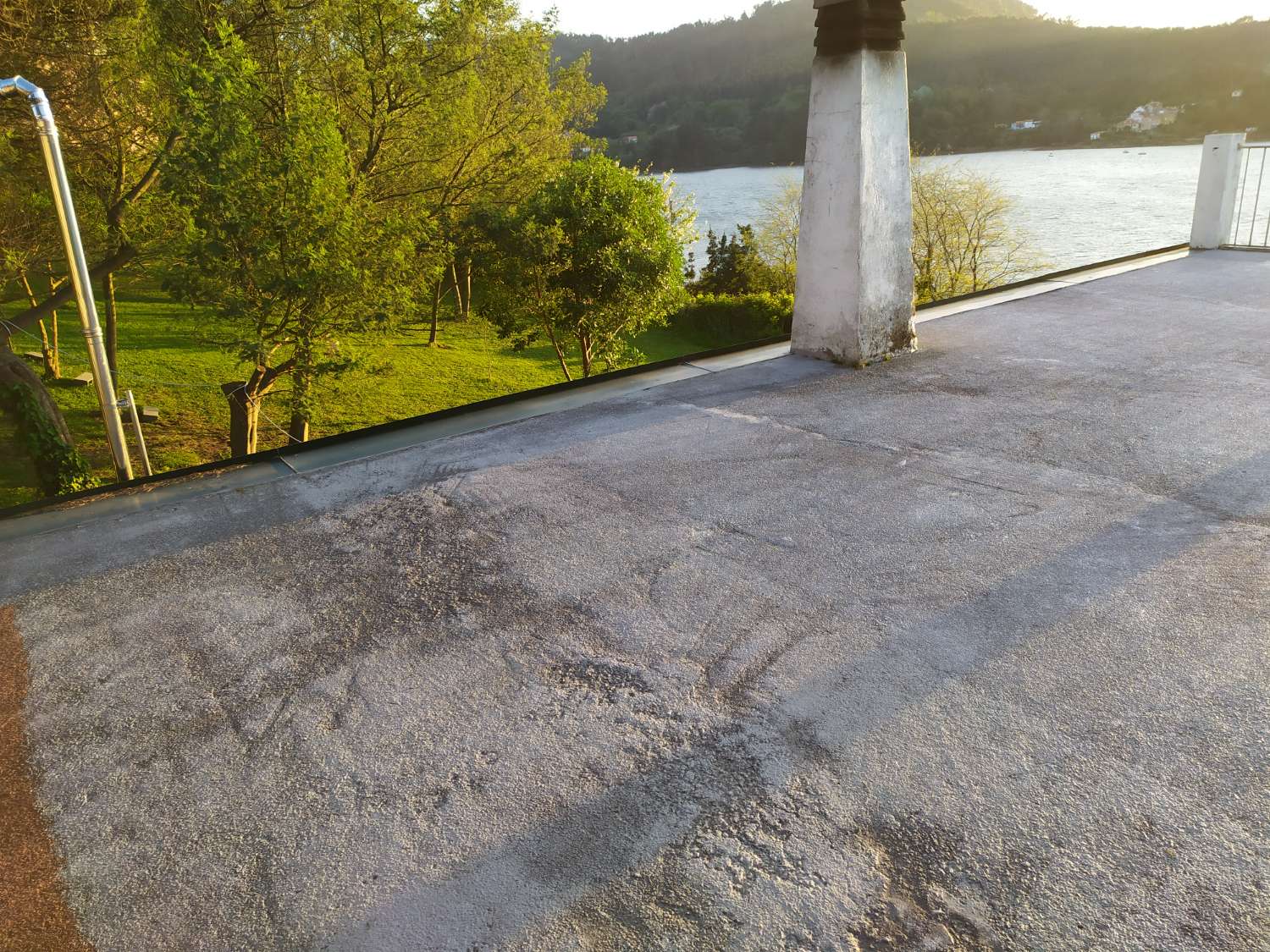 Venta de Gran Casa en Mugardos con magníficas vistas a la Ría de Ferrol.