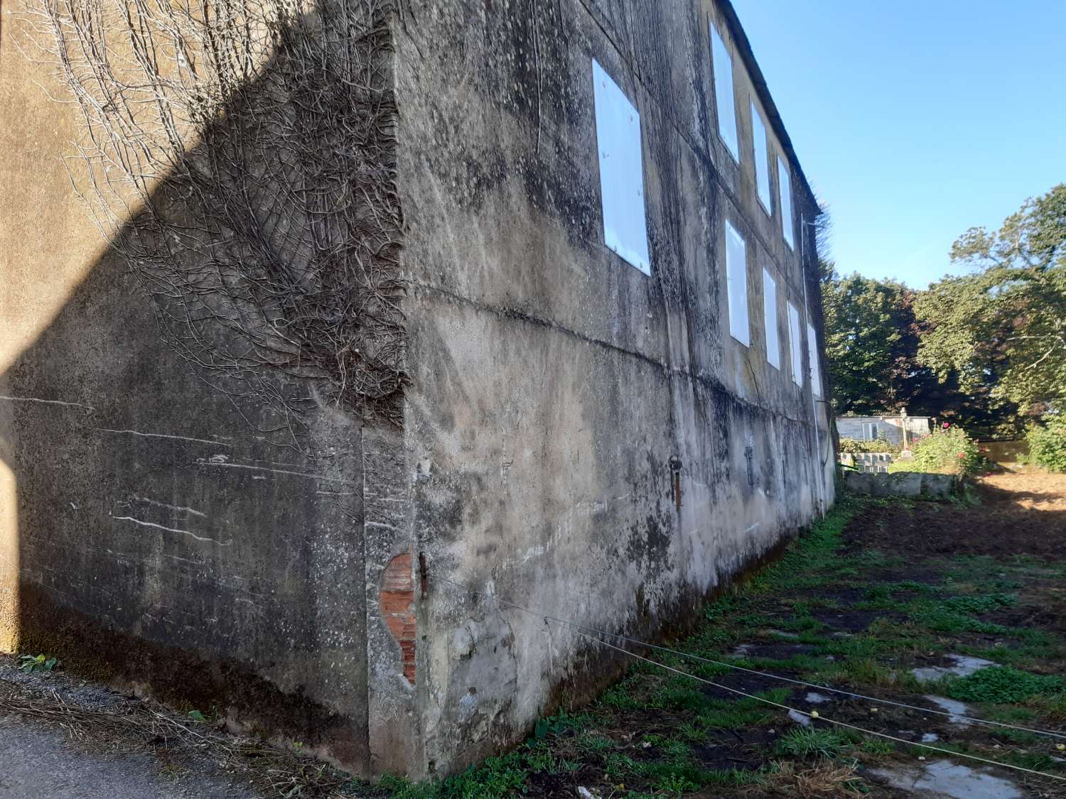 Gran casa para rehabilitar en Castrocán, Samos